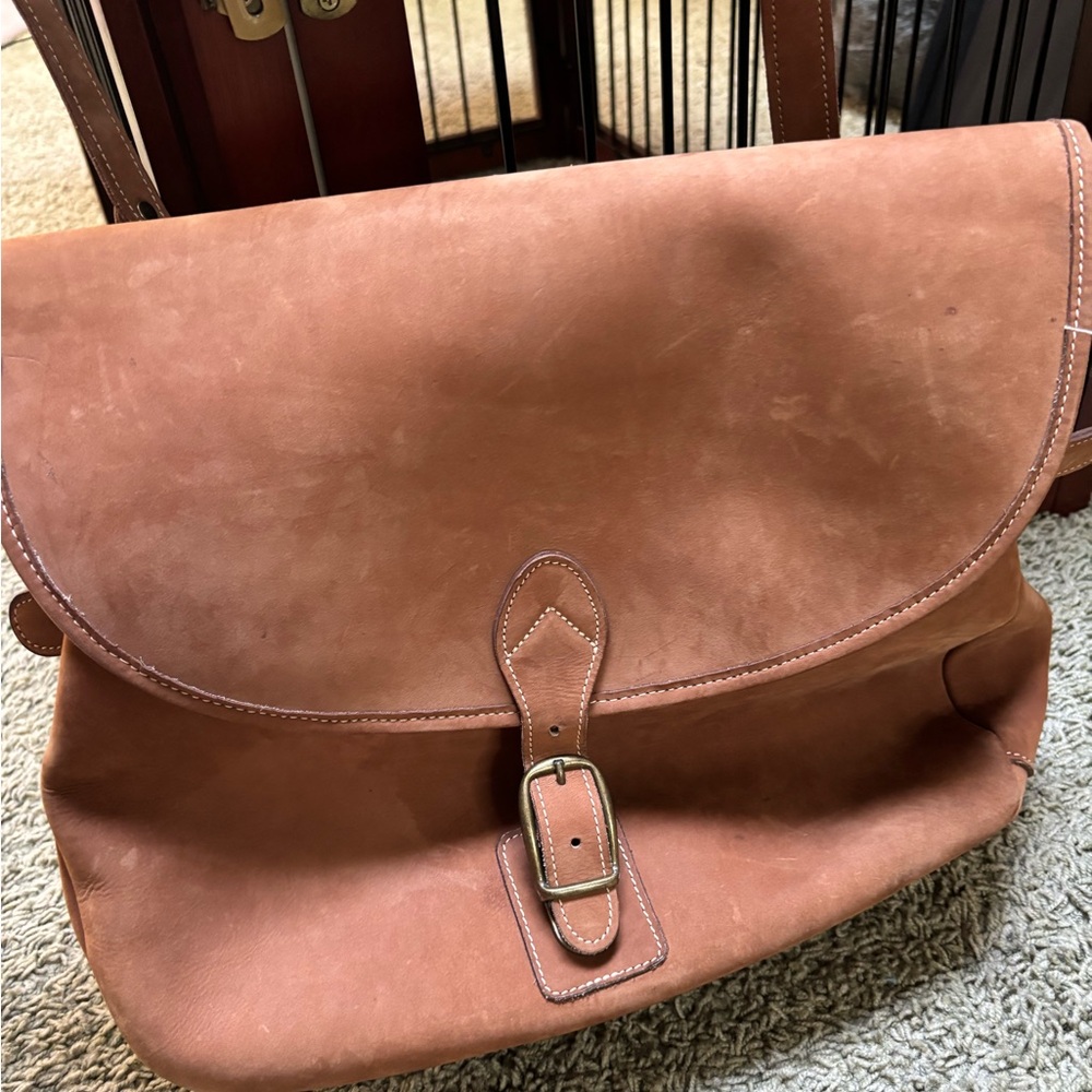 Classic Territory Ahead Leather Messenger Bag